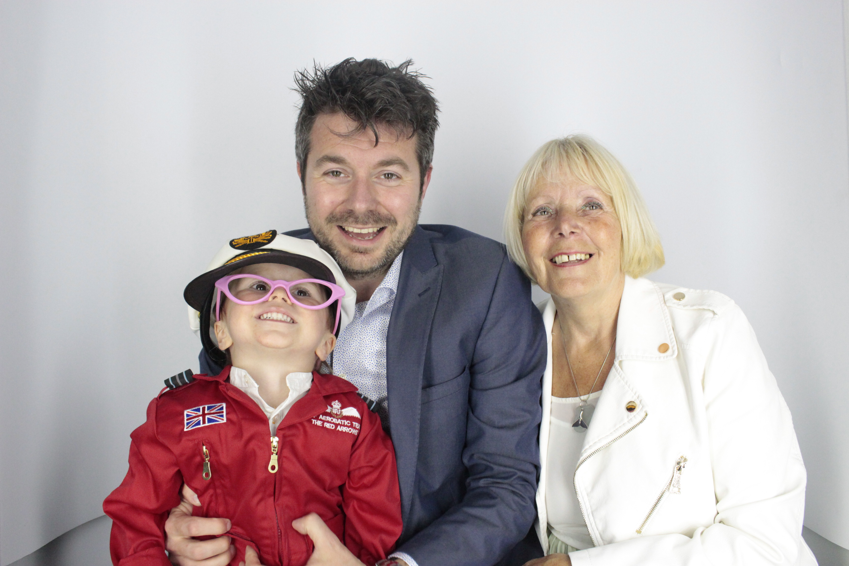 Nadine 40th Birthday  | View more photos from the event at gallery.myphotoboothexperience.co.uk/u/MyPhotoBoothExperienceLtd/Nadine-40th-Birthday